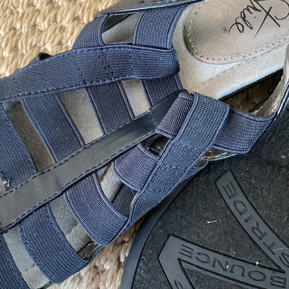 LifeStride Sandals - Picture 3 of 3